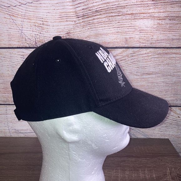 OSFM Strapback SAN ANTONIO SPURS NBA Champions Hat Cap Licensed Black - Picture 3 of 8